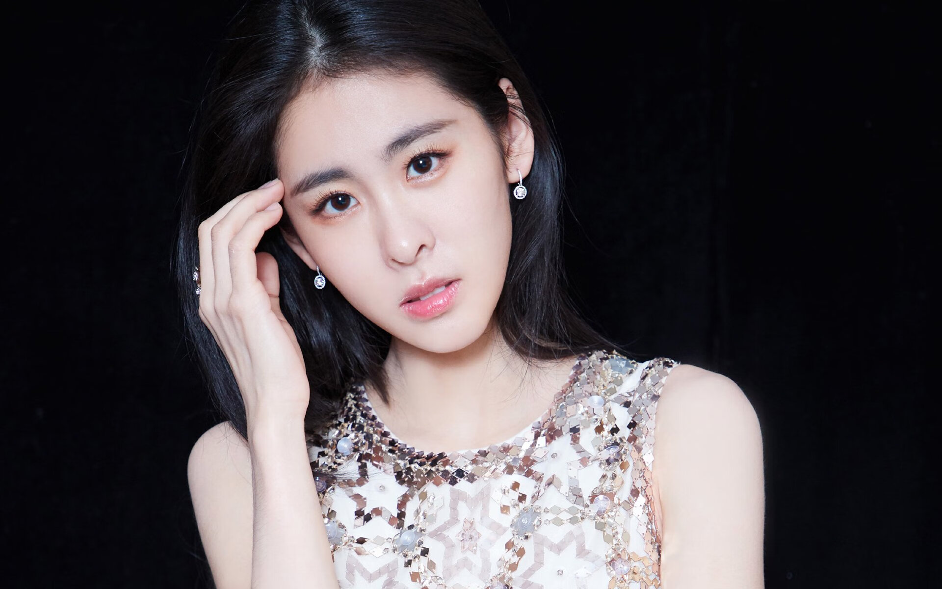 孤舟难抵红龙啸,威尔士踏平秘鲁,奏响美加墨序章