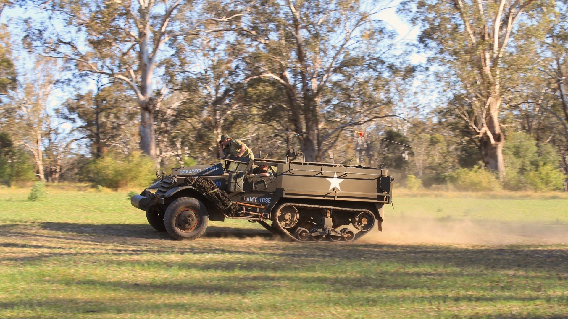 冰川与烈焰的碰撞，拉什福德一锤定音，加拿大联队鏖战力克那不勒斯
