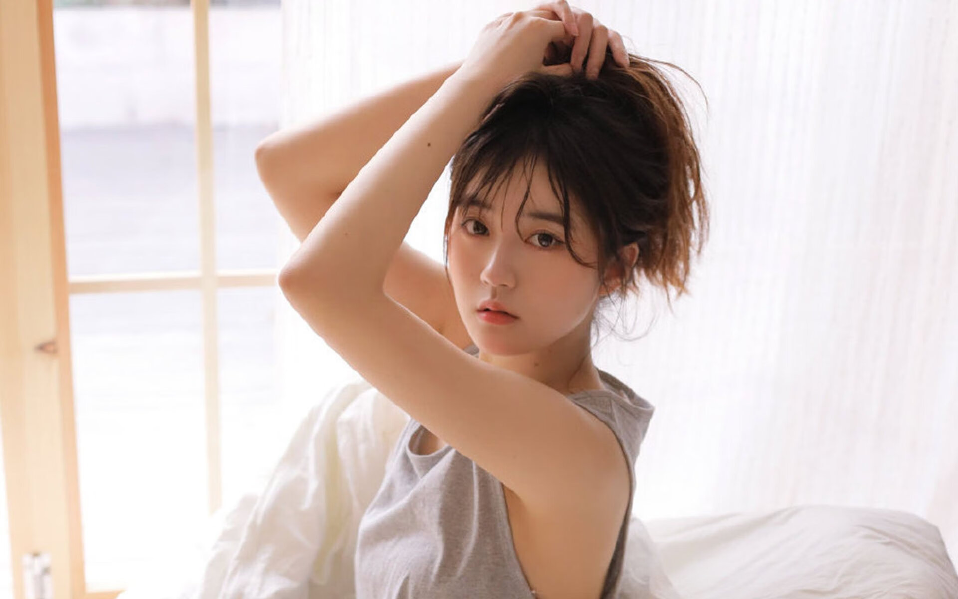 法甲劲旅马赛欧战扬威,哥伦比亚群星闪耀成争冠关键变量